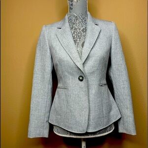 Tahari blazer